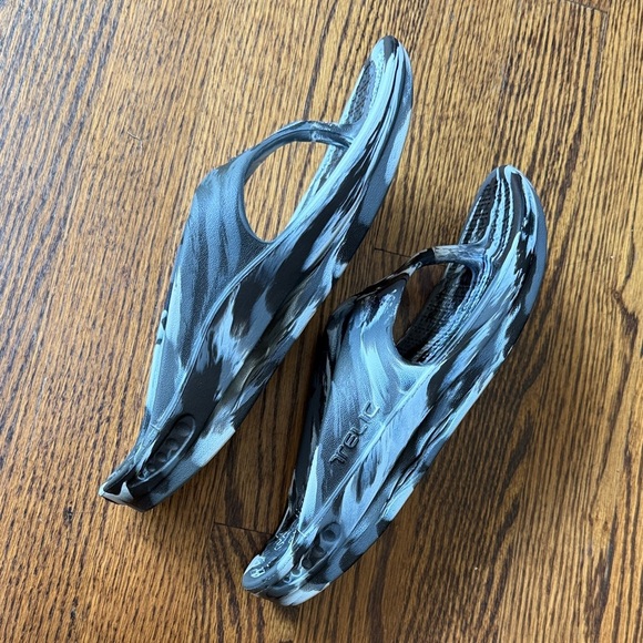 Telic Unisex Men 8 Women 9 Stylish Camouflage Women's Rubber Lightweight Sandals - Picture 4 of 8